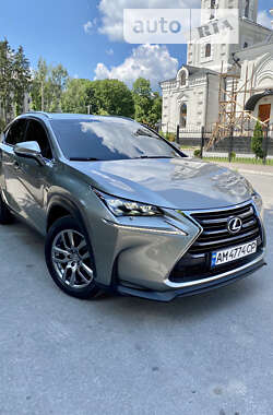 Позашляховик / Кросовер Lexus NX 2015 в Житомирі