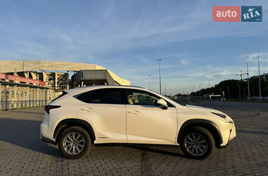 Lexus NX 2018