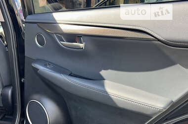 Внедорожник / Кроссовер Lexus NX 2017 в 