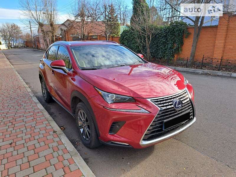 Внедорожник / Кроссовер Lexus NX 2018 в Одессе