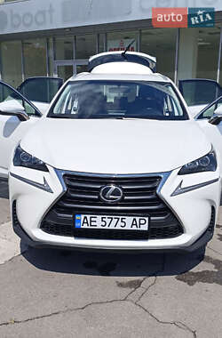 Lexus NX 2015