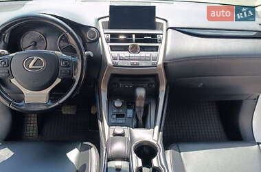 Внедорожник / Кроссовер Lexus NX 2015 в 