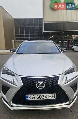 Lexus NX 2015