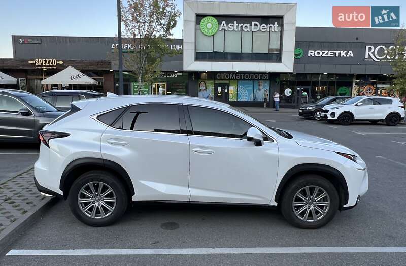 Внедорожник / Кроссовер Lexus NX 2015 в Киеве