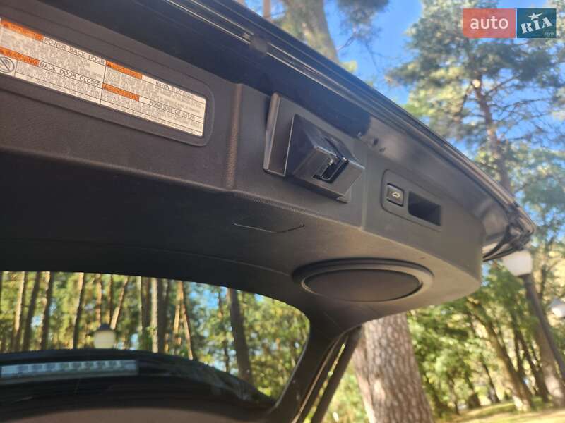 Позашляховик / Кросовер Lexus NX 2015 в Чернігові