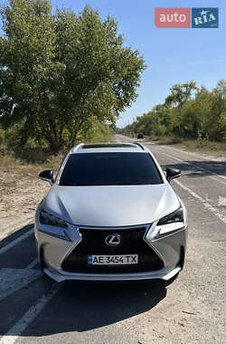 Внедорожник / Кроссовер Lexus NX 2015 в 