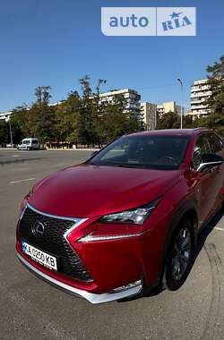 Позашляховик / Кросовер Lexus NX 2016 в Києві