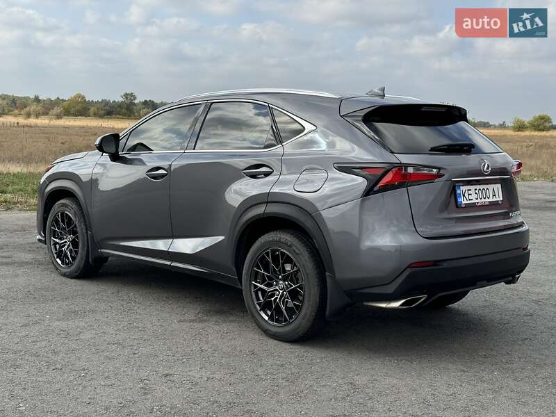 Внедорожник / Кроссовер Lexus NX 2016 в Днепре