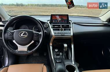 Внедорожник / Кроссовер Lexus NX 2016 в 