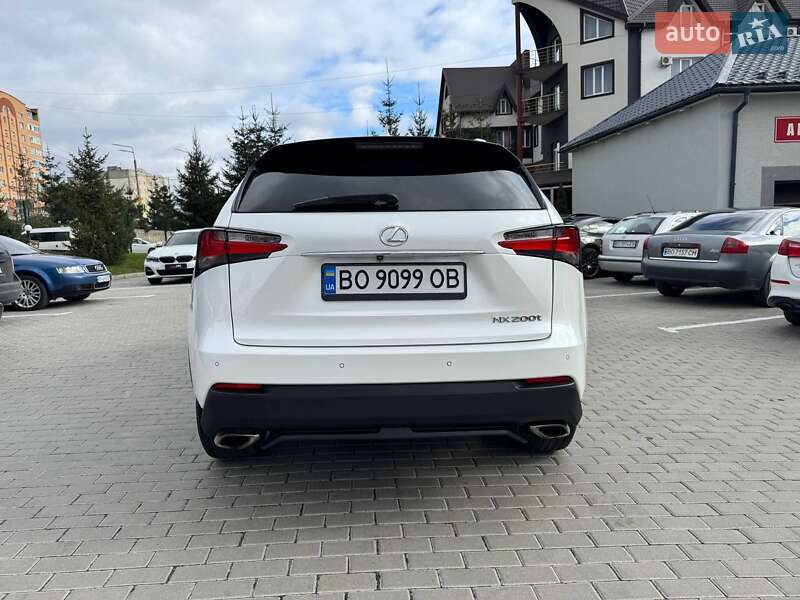Позашляховик / Кросовер Lexus NX 2015 в Тернополі