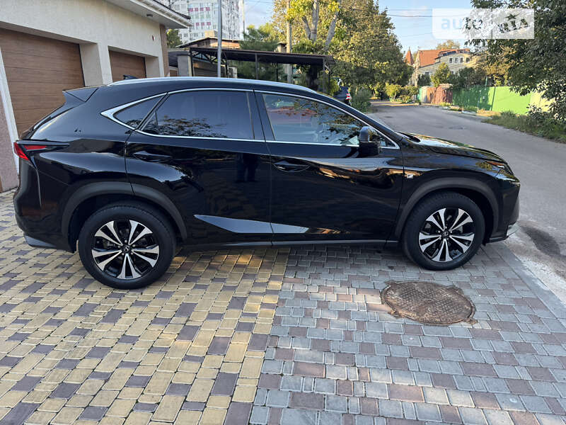 Внедорожник / Кроссовер Lexus NX 2017 в Одессе