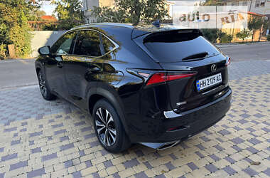 Внедорожник / Кроссовер Lexus NX 2017 в 