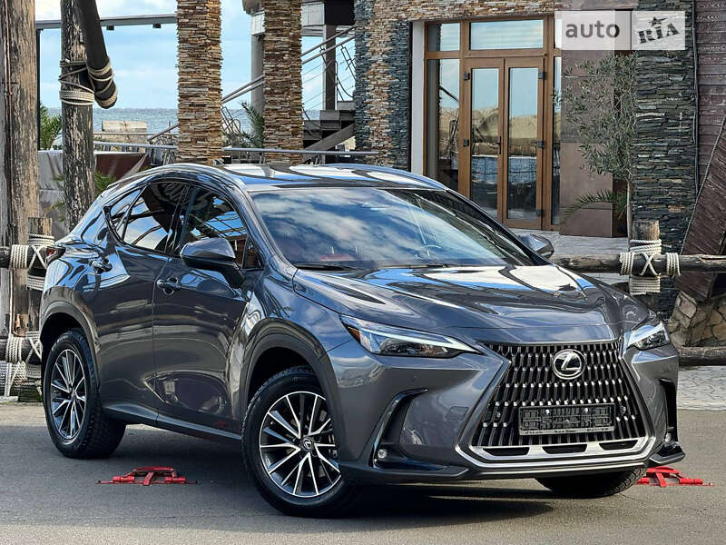 Позашляховик / Кросовер Lexus NX 2022 в Києві