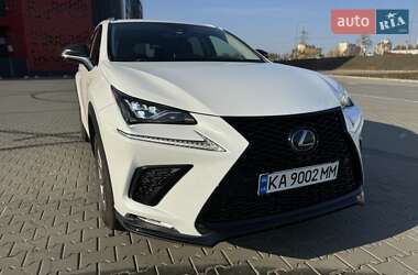 Внедорожник / Кроссовер Lexus NX 2020 в 