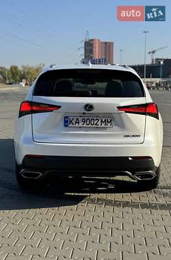 Внедорожник / Кроссовер Lexus NX 2020 в 
