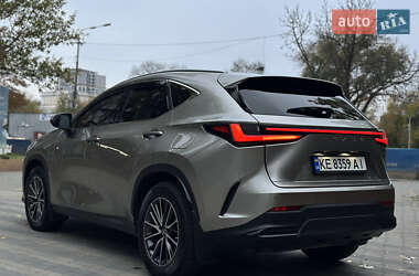 Позашляховик / Кросовер Lexus NX 2022 в Дніпрі