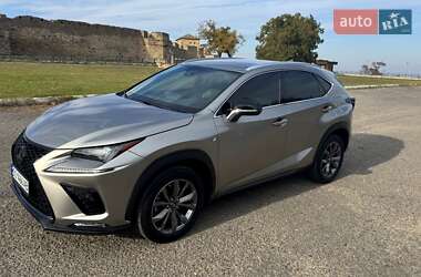 Lexus NX 2020