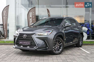 Lexus NX 2022