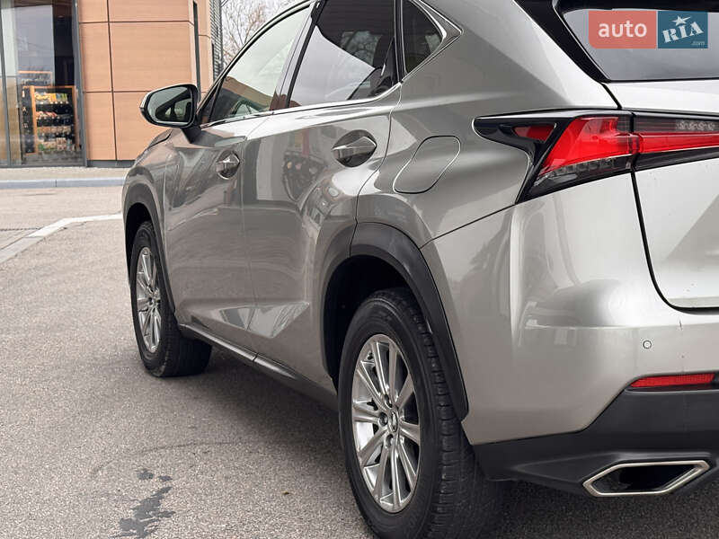 Внедорожник / Кроссовер Lexus NX 2020 в Днепре