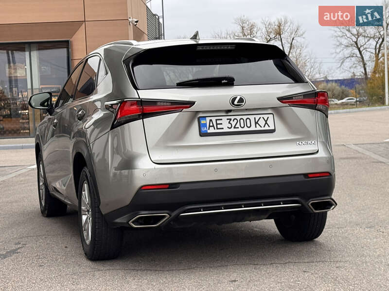 Внедорожник / Кроссовер Lexus NX 2020 в Днепре