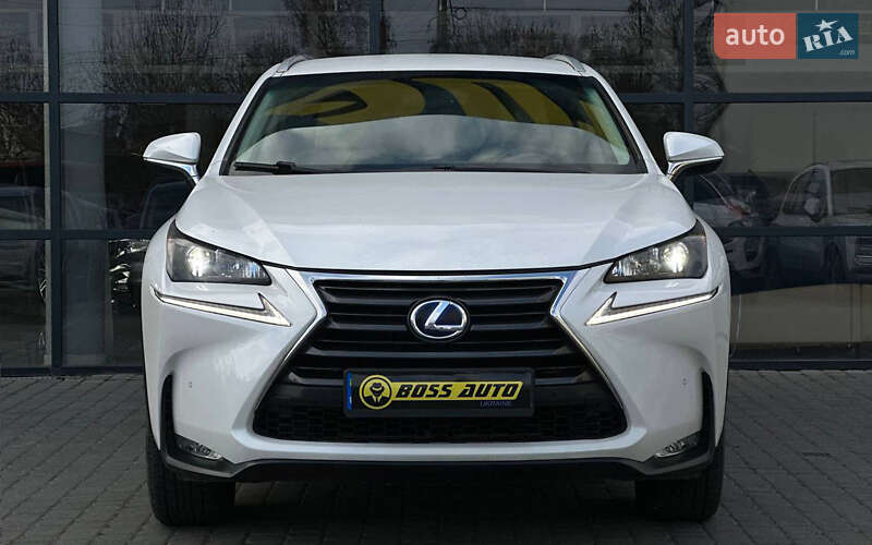 Позашляховик / Кросовер Lexus NX 2016 в Івано-Франківську