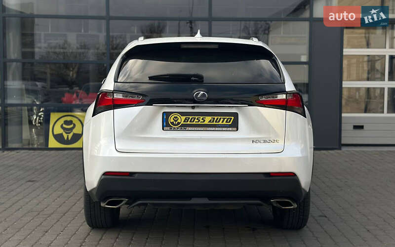 Позашляховик / Кросовер Lexus NX 2016 в Івано-Франківську