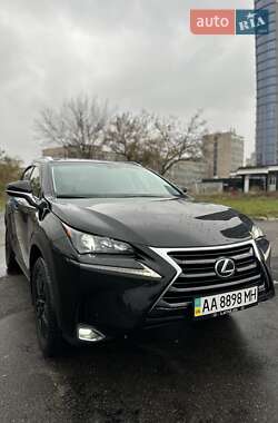 Внедорожник / Кроссовер Lexus NX 2015 в Киеве