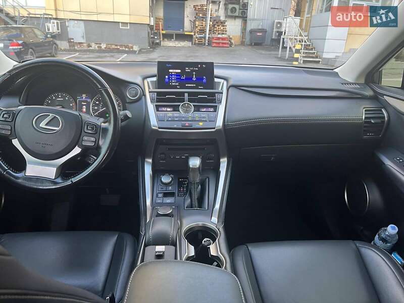 Внедорожник / Кроссовер Lexus NX 2016 в Днепре фото 6 Внедорожник / Кроссовер Lexus NX 2016 в Днепре
