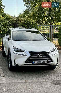 Внедорожник / Кроссовер Lexus NX 2016 в 