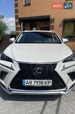 Lexus NX 2021