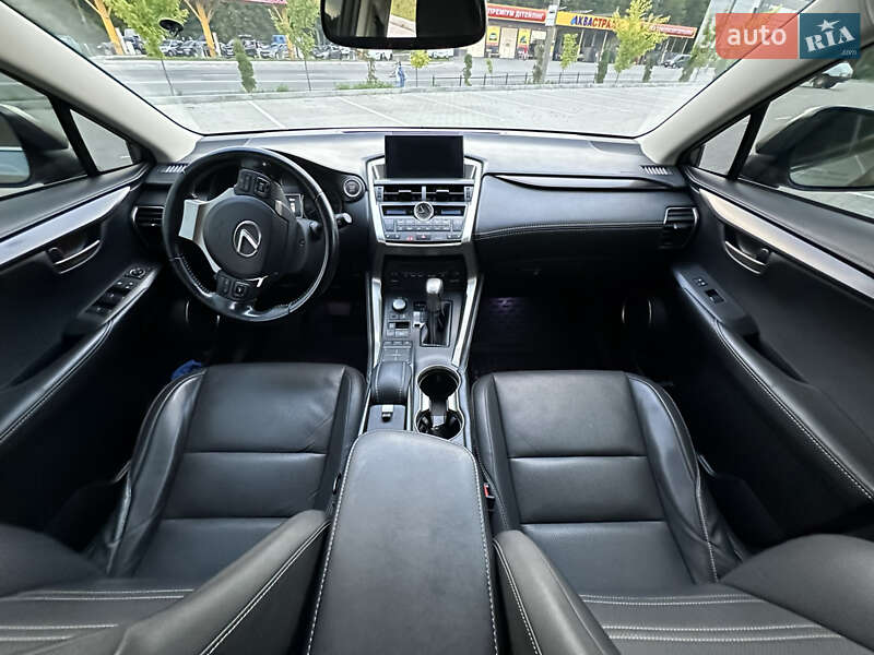 Внедорожник / Кроссовер Lexus NX 2016 в Тернополе фото 9 Внедорожник / Кроссовер Lexus NX 2016 в Тернополе