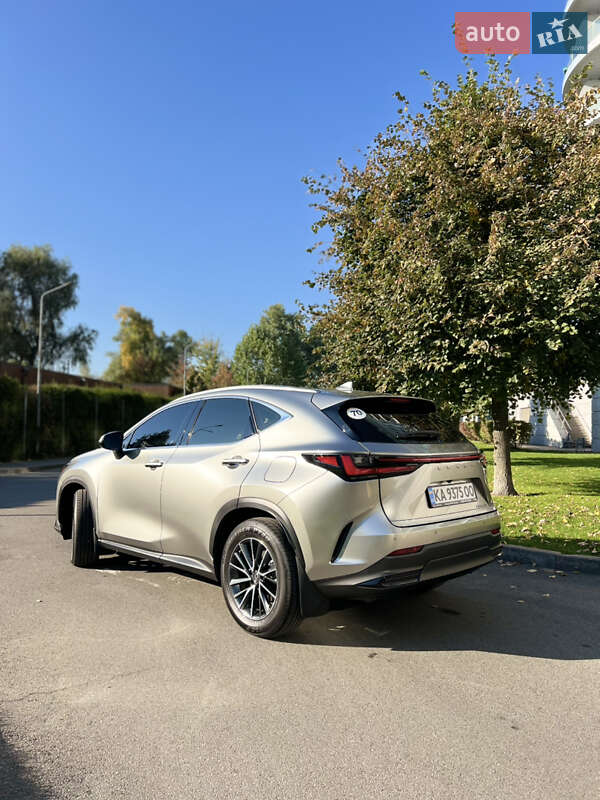 Внедорожник / Кроссовер Lexus NX 2022 в Киеве