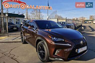 Lexus NX 2018