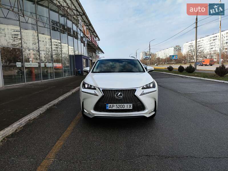 Внедорожник / Кроссовер Lexus NX 2016 в Запорожье