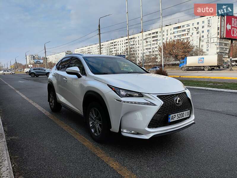 Lexus NX 2016