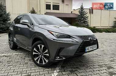 Lexus NX 2020