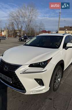 Lexus NX 2018