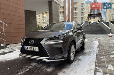 Lexus NX 2019