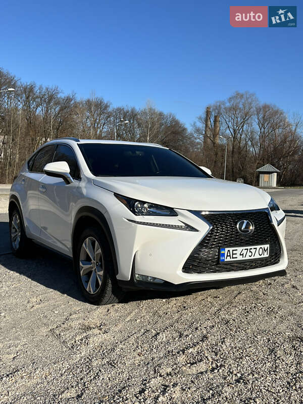 Внедорожник / Кроссовер Lexus NX 2017 в 