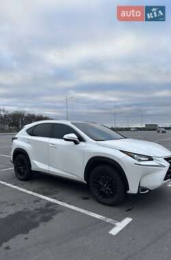 Внедорожник / Кроссовер Lexus NX 2017 в 