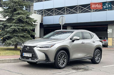 Позашляховик / Кросовер Lexus NX 2022 в Києві