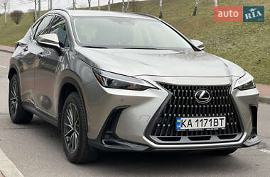 Позашляховик / Кросовер Lexus NX 2022 в Києві