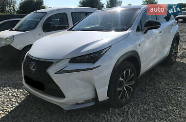 Позашляховик / Кросовер Lexus NX 2016 в Чернівцях