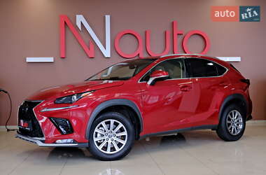 Lexus NX 2021