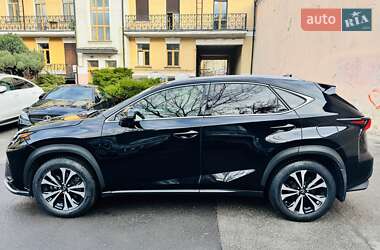 Lexus NX 2018