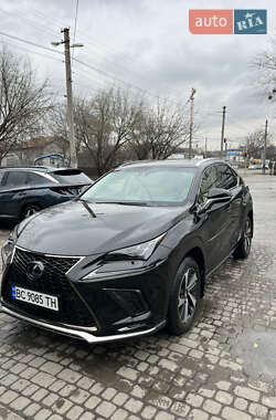 Внедорожник / Кроссовер Lexus NX 2018 в 