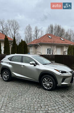 Позашляховик / Кросовер Lexus NX 2021 в Києві