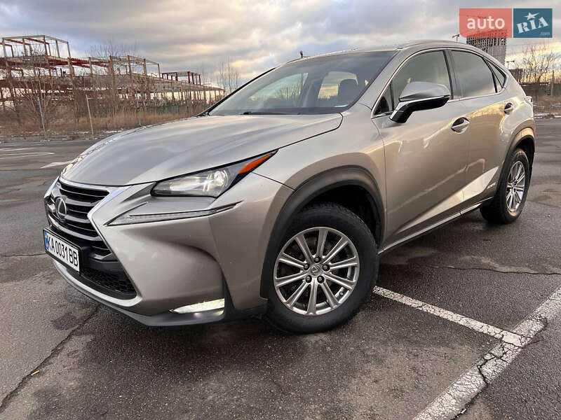 Позашляховик / Кросовер Lexus NX 2015 в Києві