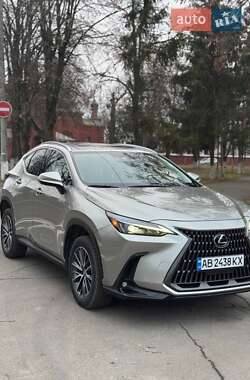 Внедорожник / Кроссовер Lexus NX 2023 в 
