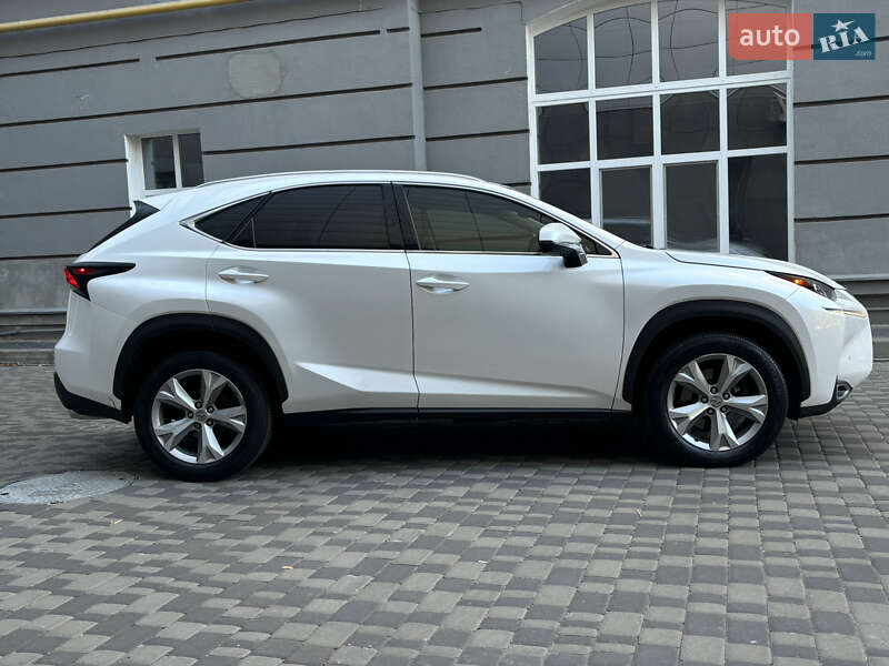 Внедорожник / Кроссовер Lexus NX 2017 в Полтаве